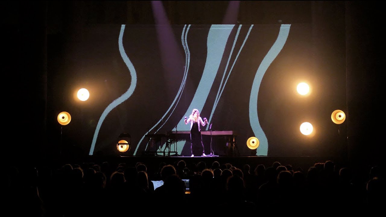 TIME   Vassilena Serafimova   Julien Poulain